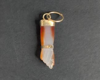 CS071 Carved Agate Figa Hand Charm