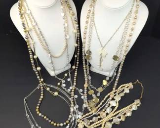 CT029 White Gold Tone Shell Jewelry