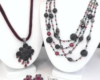 CT008 Costume JewelryBlack Ruby Colored Roses, Gem Earrings, Necklaces