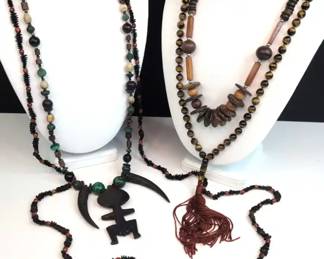 CS082 Costume JewelryGems, Seeds, Wood Beads