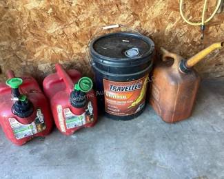 Gas cans