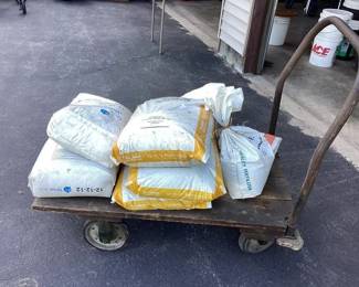 Fertilizer & flatbed cart