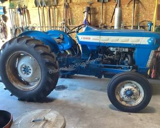 Ford 3000 gas tractor, thrown rods