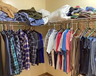 Men's clothing, many Wrangler shirts