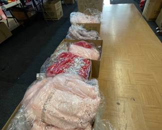 Dig In Dress Boxes