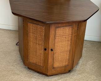 Mid century end table