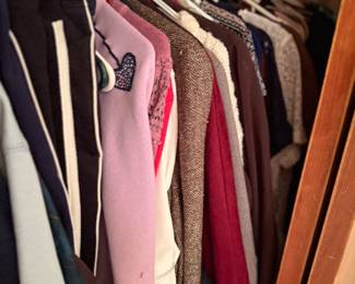 More cute women’s clothing!