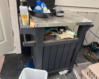 Rolling cart