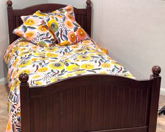 Pottery Barn Kids Twin Bed & Mattress!