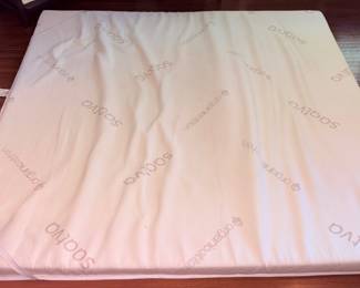 Saatva Organicotton King Mattress Pad!