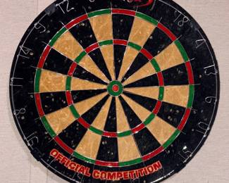 Halex Official Competition Dart Board & Darts!