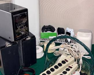 x-Box Carbon Black Controller Model #1510522-01, LG Speaker System #LFS-U850 & #LFU850, Sleep Mate By Marpac Co #980A, Dohm YogaSleep White Noise Machine #M1DSUSWH, Capello Snooze & Sleepy Bear Clocks!