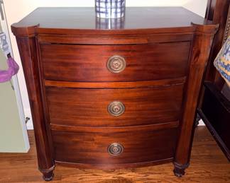 King Bedroom Set w/2 Nightstands, Dresser & Tallboy Dresser!