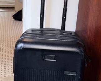 Briggs & Riley Carryon  On Spinner!
