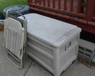 outdoor storage chest
