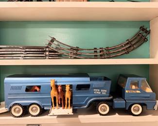 Vintage Structo Vista Dome Horse Van Truck and Trailer with Horses