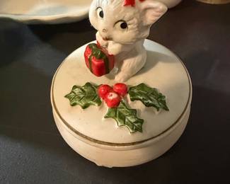 Vintage White Cat Trinket Box with Holly and Red Bow