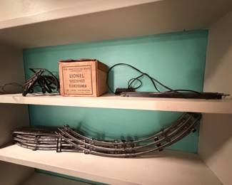 Lionel Type 1043 Multivolt Transformer with Train Tracks