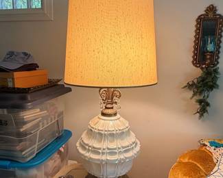 Vintage Hollywood Regency Ceramic Table Lamp