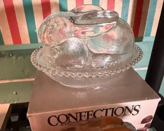Indiana Glass "Confections" Bunny Candy Dish