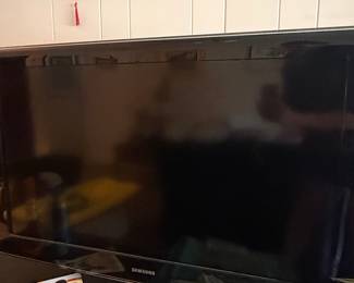Samsung Flat Screen Television