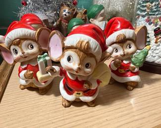 Vintage Homco Christmas Mice Figurines