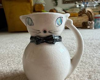 Vintage Lipper and Mann Ceramic Cat Creamer