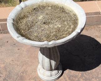 Concrete Bird Bath with Fluted Pedestal
