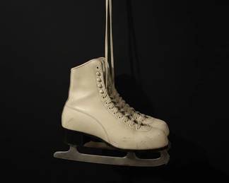 Vintage White Leather Figure Skates