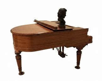 Everett Piano Co. Grand Piano sixth image