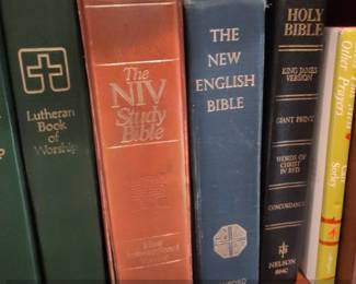 Books  Collection of Study Bibles and Religious Texts
