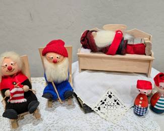 Swedish Tomte/Scandinavian folk art figurines