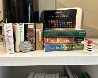 Tiny books!