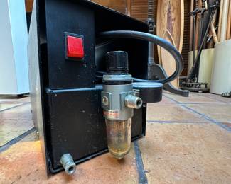 Air brush compressor