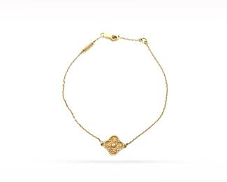 Van Cleef & Arpels Sweet Alhambra Hammered Single Motif 18K Rose Gold Bracelet