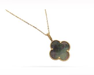 Van Cleef & Arpels Magic Alhambra Black Grey Mother of Pearl 18K Rose Gold Pendant Necklace