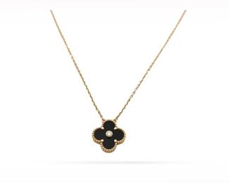 Van Cleef & Arpels Holiday Edition Black Onyx 2016 18K Rose Gold Pendant Necklace