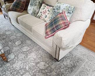 Traditional RolledArm ThreeCushion Sofa