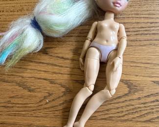Rainbow High Amaya Raine Fashion Doll Series 