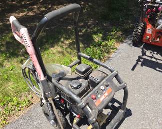 Presser washer