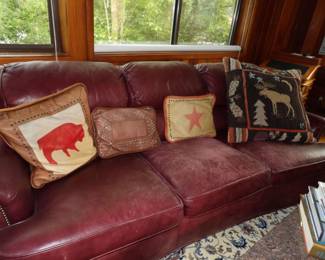 Leather sofa & chairs by Distinction