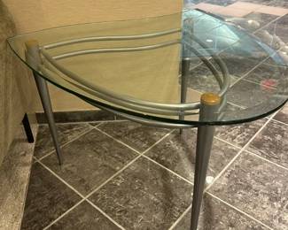 Glass top (removable) side table