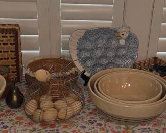 Ceramic Egg Plate - Picnic Basket - Dough Bowls