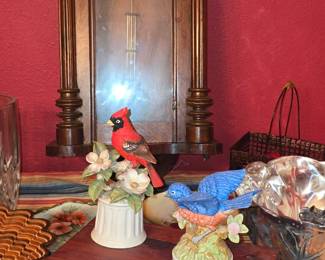 Wooden Box - Bird Figurines
