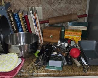Cookbooks - Kitchen Items
