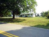 Nice 1,078 +/- sq. ft. country home on 3Ac +/-