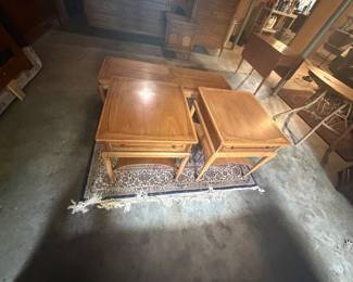 Very well preserved white, fine furniture company, MCM coffee table, and end tables.