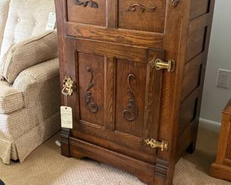 Victorian Icebox/Refrigerator - In very good condition.