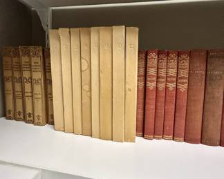 Antique bookshelf lot: Little Master Pieces, World's Famous Orations sets