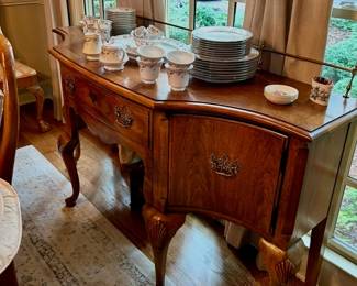Antique Queen Anne style mahogany sideboard, shell-carved legs